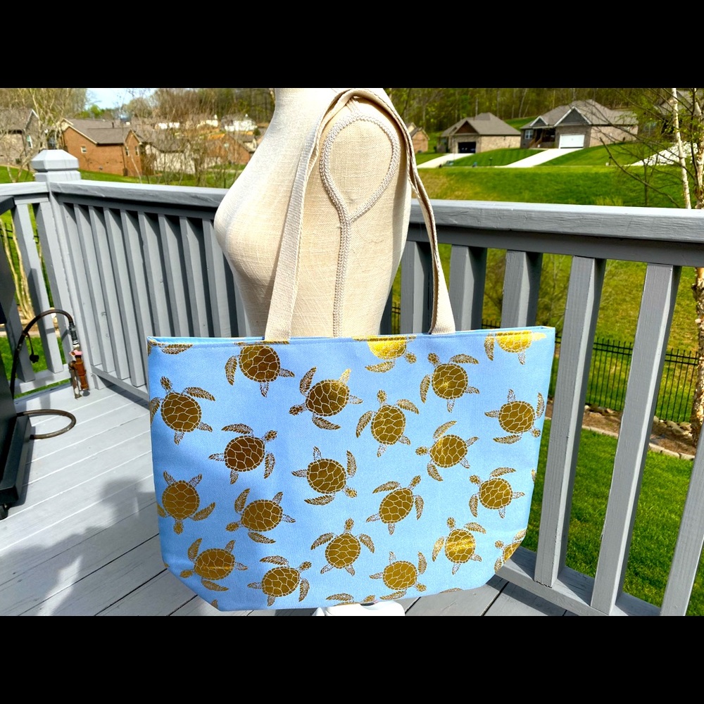 Tote bag